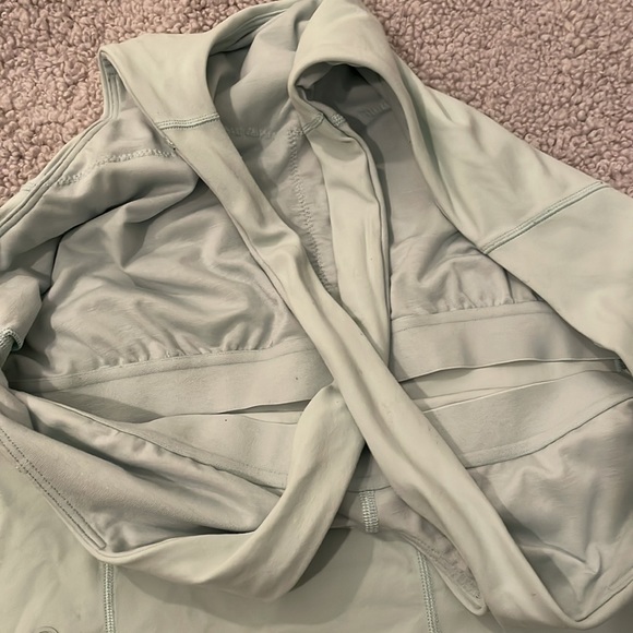 Lululemon Key to Balance Tank Top in Delicate Mint, Size 14 Good Used Condition… - Picture 5 of 6